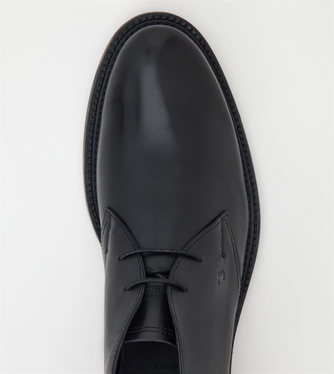 Tod's Men Desert Boots in Leather 602L84790 Black