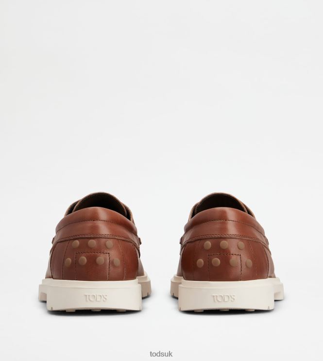 Tod's Men Boat Shoes in Leather 602L84815 Brown