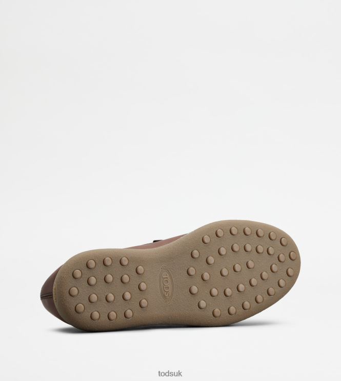 Tod's Men Loafers in Leather 602L84652 Brown