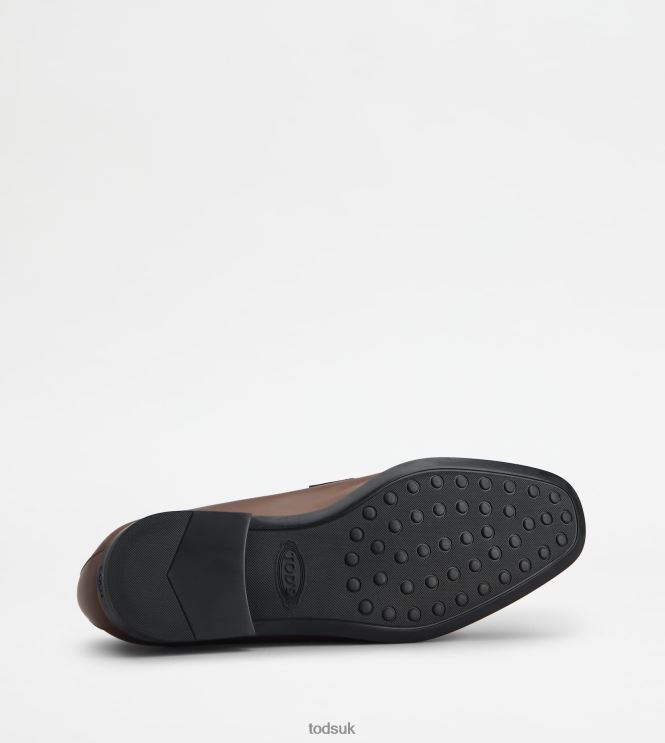 Tod's Men Loafers in Leather 602L84686 Brown