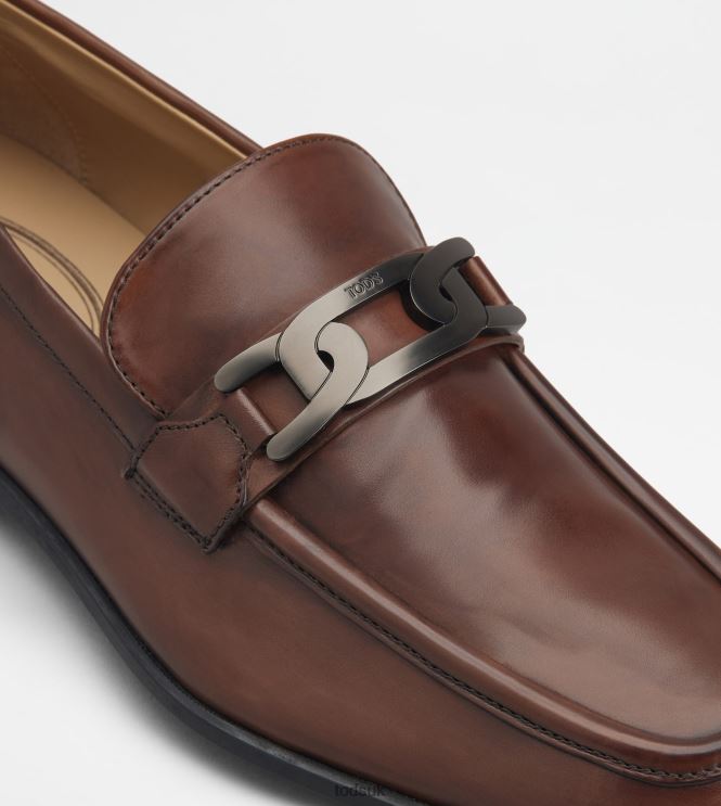 Tod's Men Loafers in Leather 602L84686 Brown