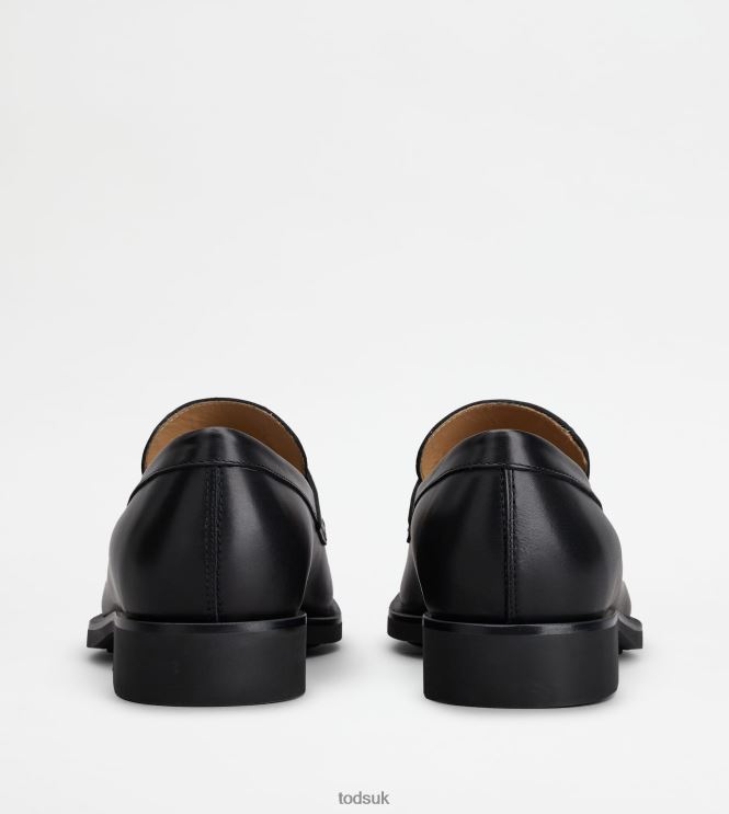 Tod's Men Loafers in Leather 602L84697 Black