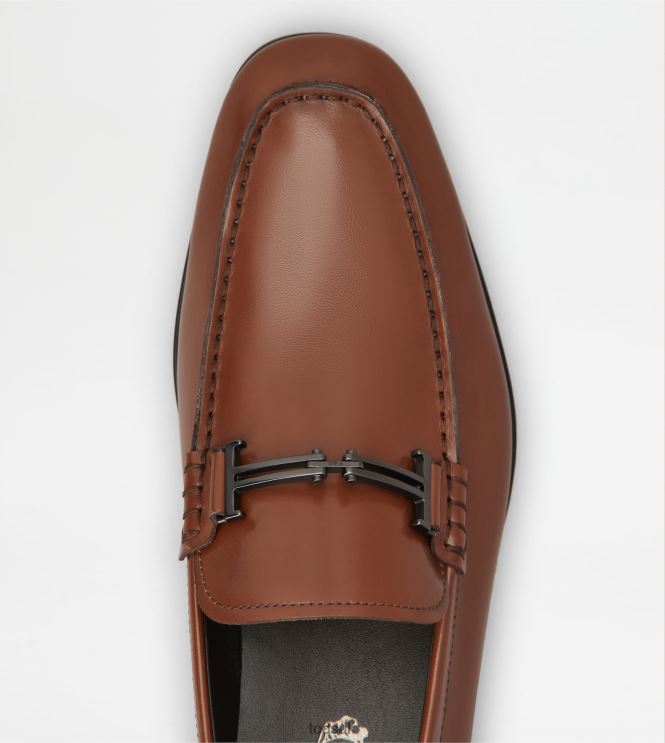 Tod's Men Loafers in Leather 602L84705 Brown