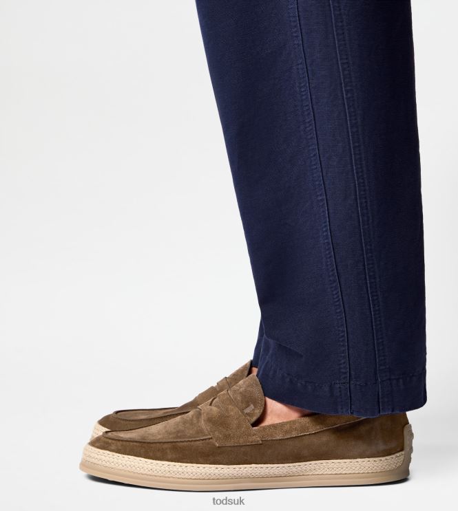 Tod's Men Loafers in Suede 602L84645 Brown