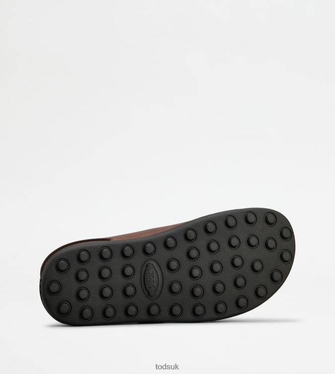 Tod's Men Sandals in Leather 602L84916 Brown