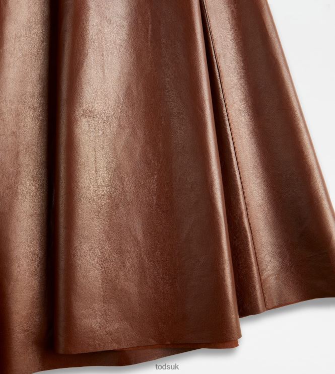 Tod's Women Flared Skirt in Leather 602L84571 Brown