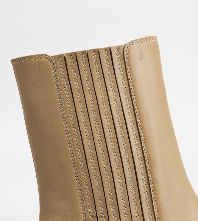 Tod's Women Chelsea Boots in Leather 602L84182 Beige