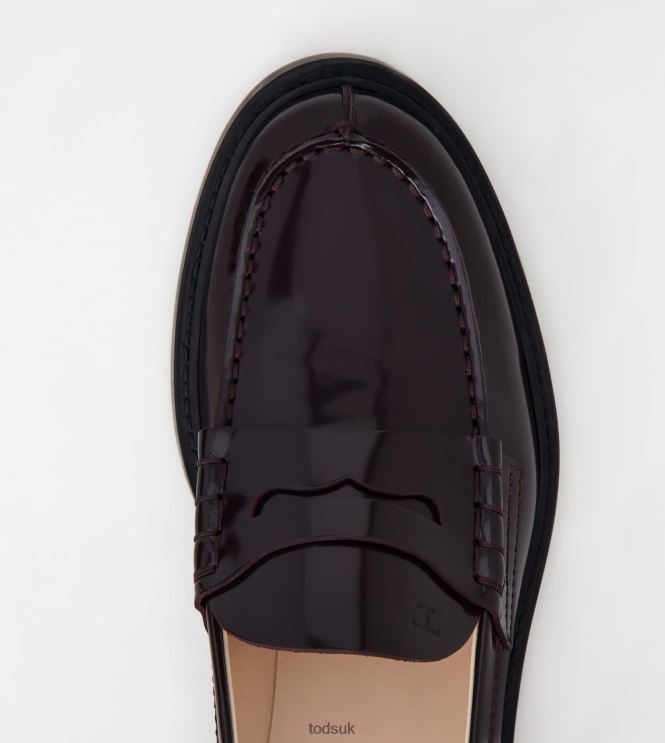 Tod's Women Loafers in Leather 602L8417 Burgundy