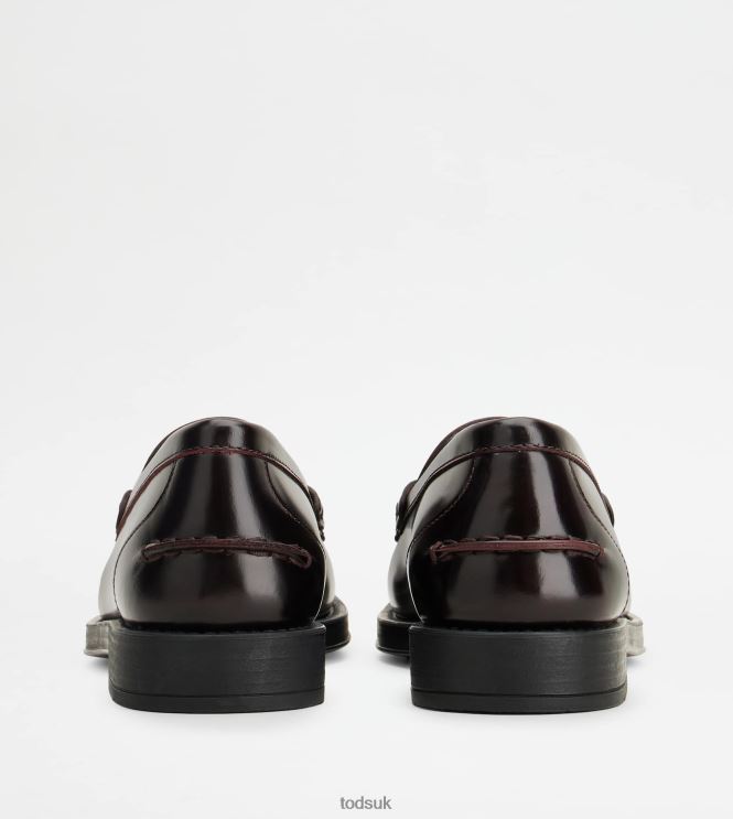 Tod's Women Loafers in Leather 602L8421 Burgundy