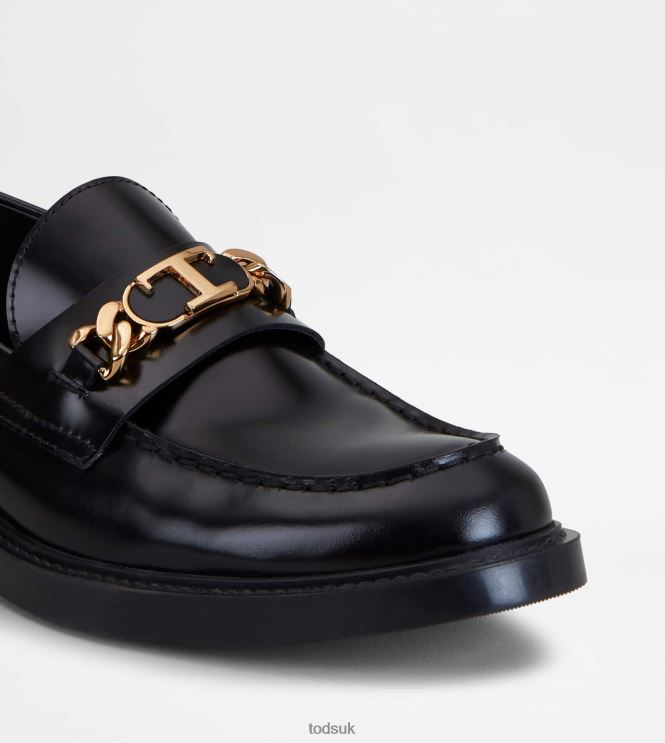 Tod's Women Loafers in Leather 602L8425 Black