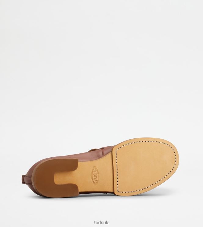 Tod's Women Loafers in Leather 602L8427 Brown