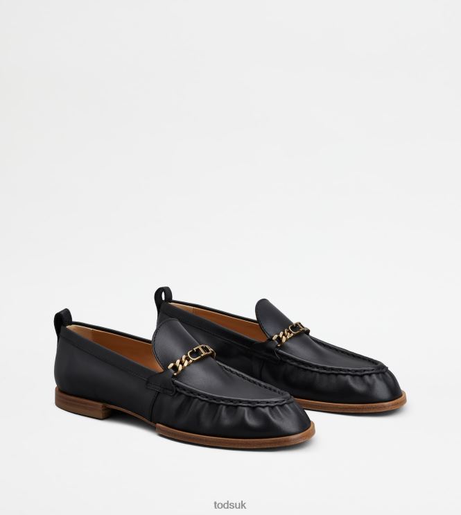 Tod's Women Loafers in Leather 602L8430 Black