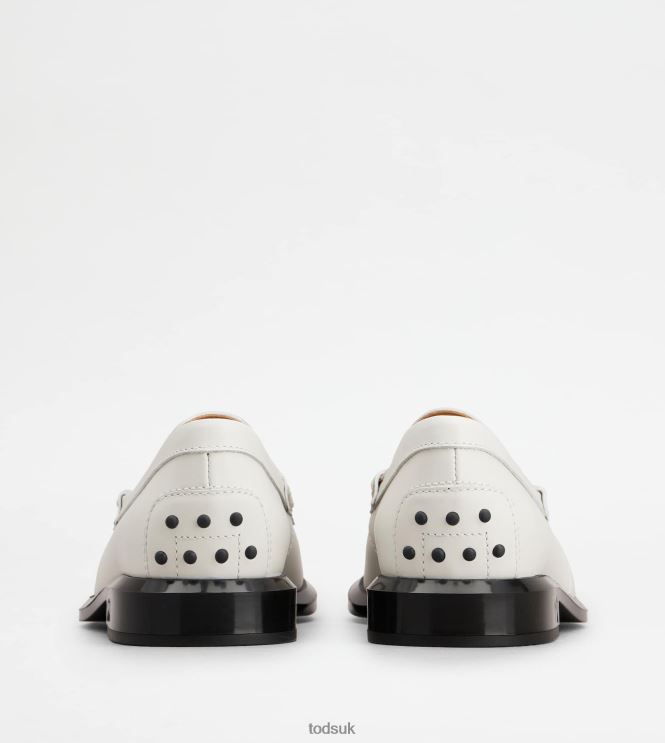 Tod's Women Loafers in Leather 602L8435 White