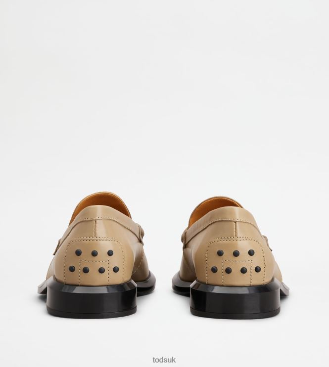 Tod's Women Loafers in Leather 602L8437 Beige
