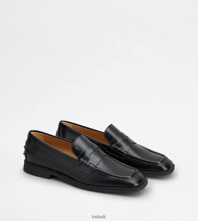 Tod's Women Loafers in Leather 602L8447 Black