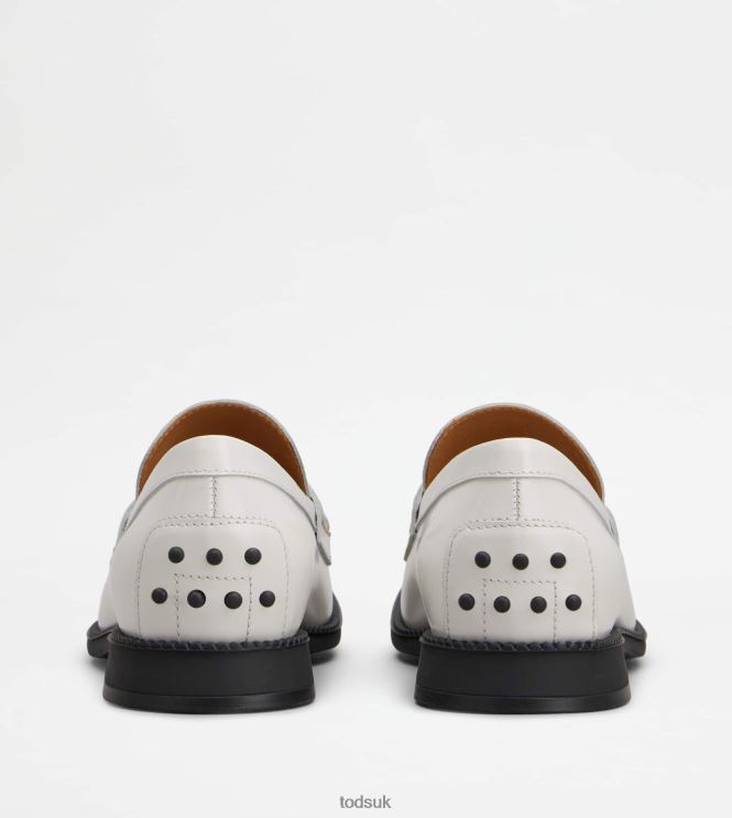 Tod's Women Loafers in Leather 602L8448 White