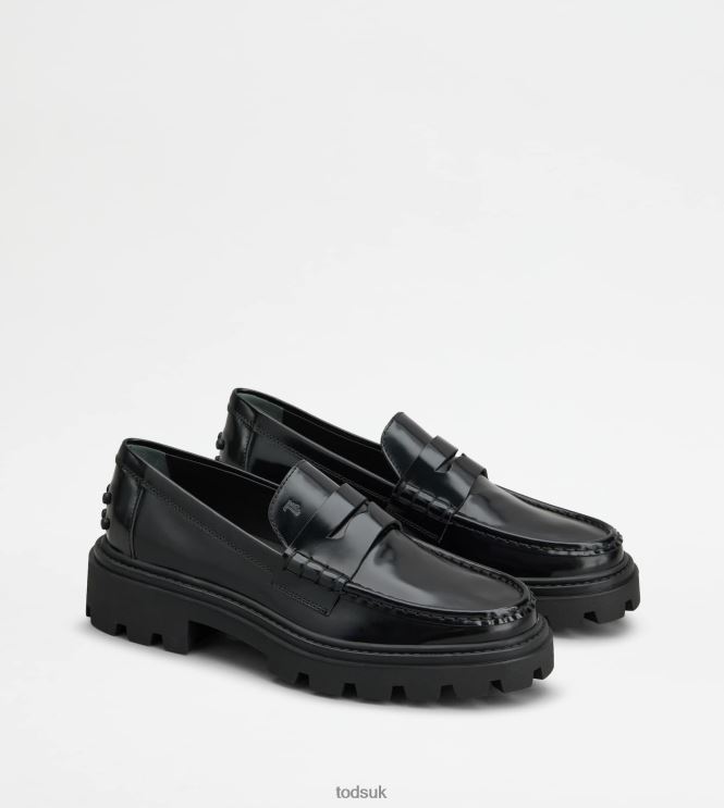 Tod's Women Loafers in Leather 602L844 Black